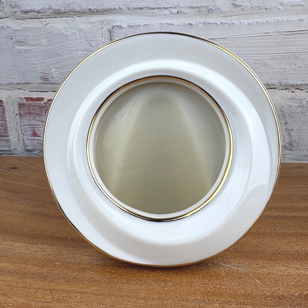 Lenox‎ Memorable Round Porcelain Photo Frame White 24K Gold Trim Oval Opening